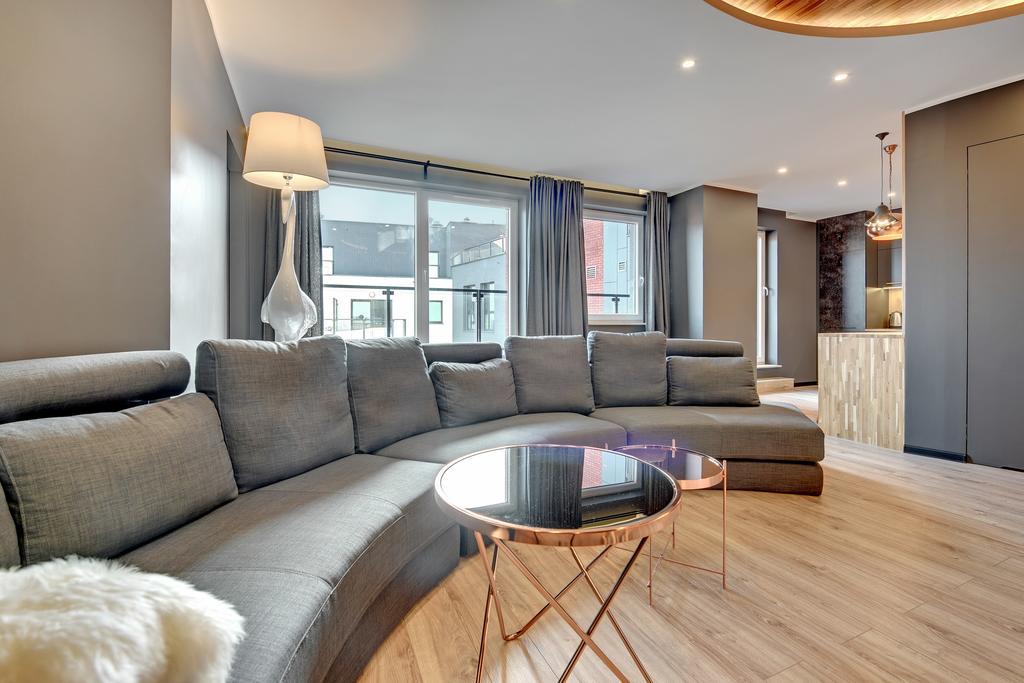 Apartament Flatinfo Chmielna Tower